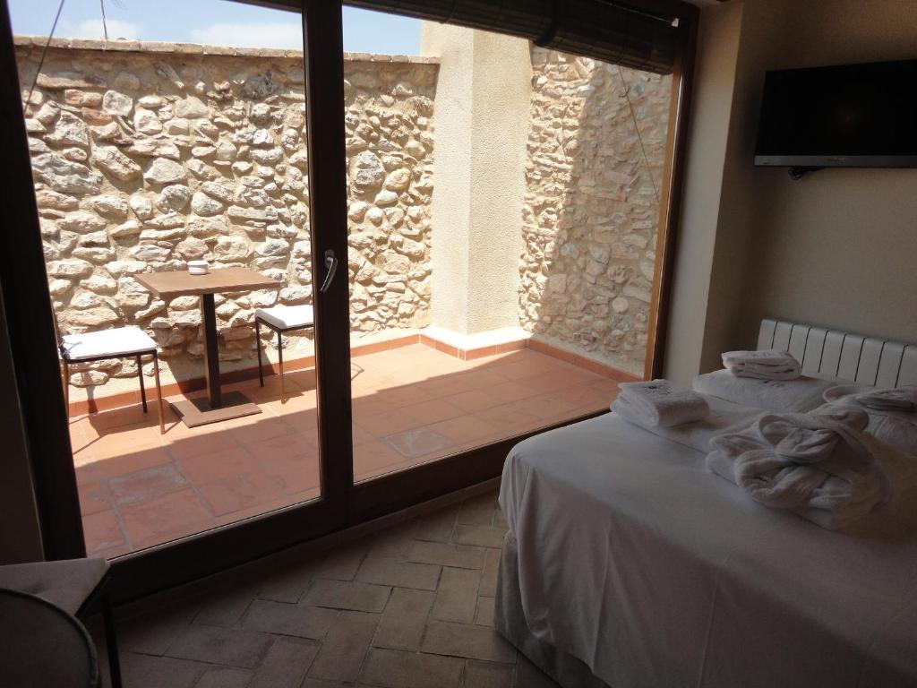 Hotel Rural Cal Torner Adults Only Guiamets الغرفة الصورة